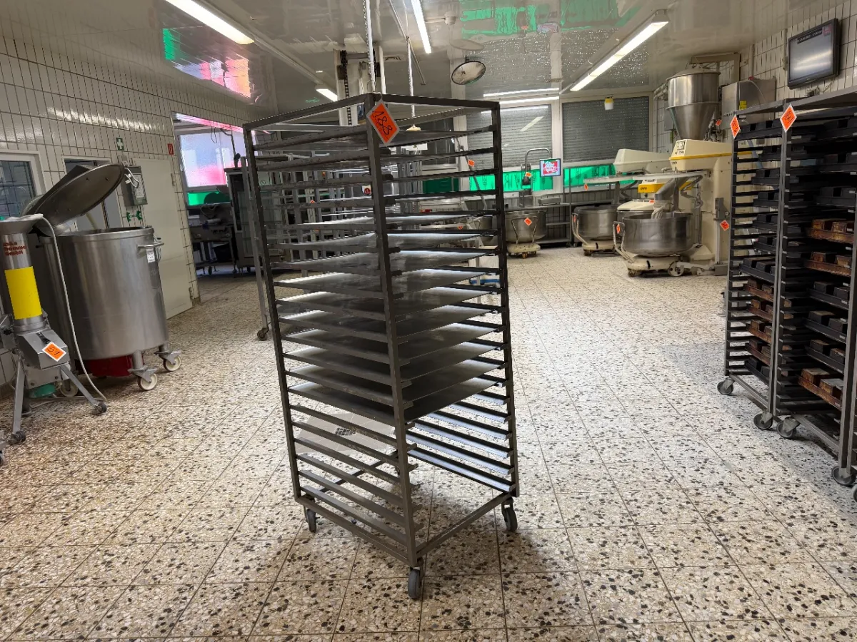Chariot de transport en acier inoxydable (avec plaques de cuisson)
