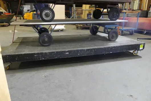 Platformwagen