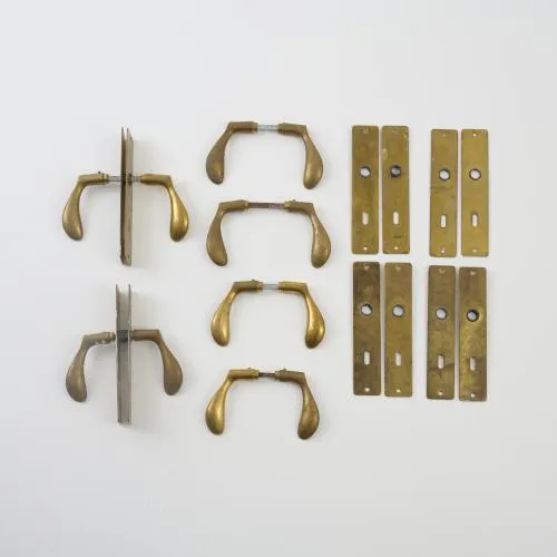 Arne Jacobsen – Šest párů klik 'AJ 97', 1956 (návrh)