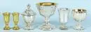 Argent paysan, 6 pièces – partiellement doré et décor floral, formes variées, H= 10,5-17 cm, 3 gobelets, 2 coupes sur pied, 1…