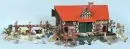 Ferme – bois, polychrome, toit amovible, 24 x 46 x 25 cm, avec nombreux accessoires comme animaux, clôtures et arbres, 1re moitié 20e s.