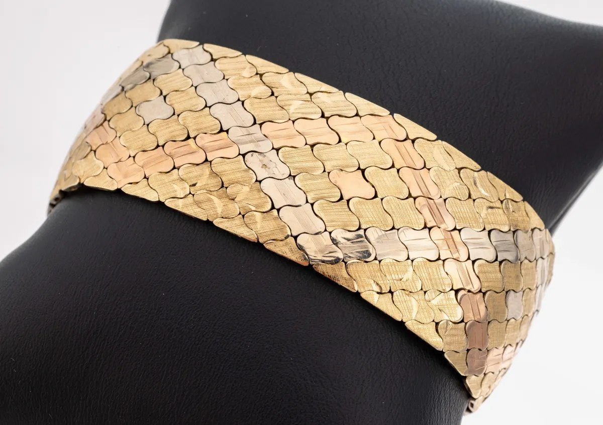 14 kt Gold Armband, GG/WG/RG 585/000, sat. und pol., B. ca. 2.5 cm, Kastenschloss mit 2