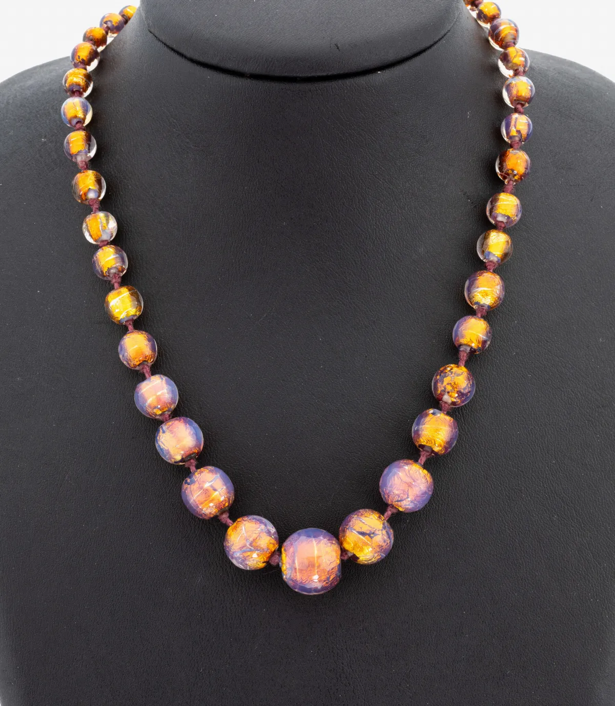 Collier de perles de verre Murano années 1930, perles soufflées à la bouche technique lampwork
