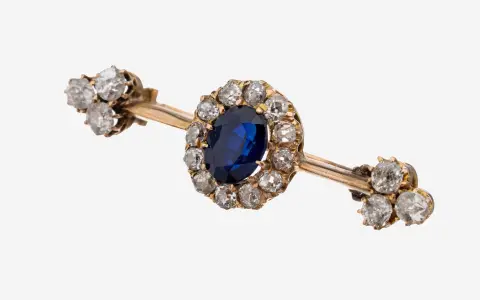 Broche saphir-diamant en or 14 kt, vers 1890-1900, or jaune 585/000 poinçonné, finition soignée