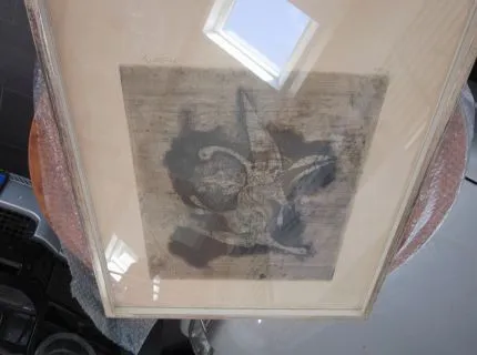 1 Bild im Rahmen mit Glas und breitem Passepartout, Motiv: Kasper, ca. 54,00 x 70,50 cm