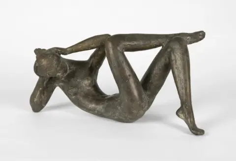 Krause, Karl-Heinz – Snící II. Bronz s tmavě hnědou patinou
