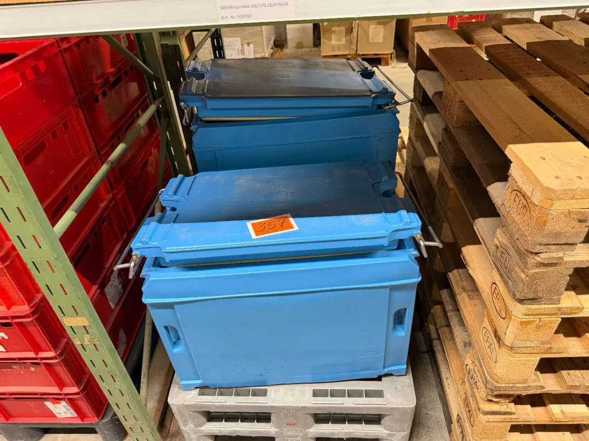 Posten Boxen (2 Stück)