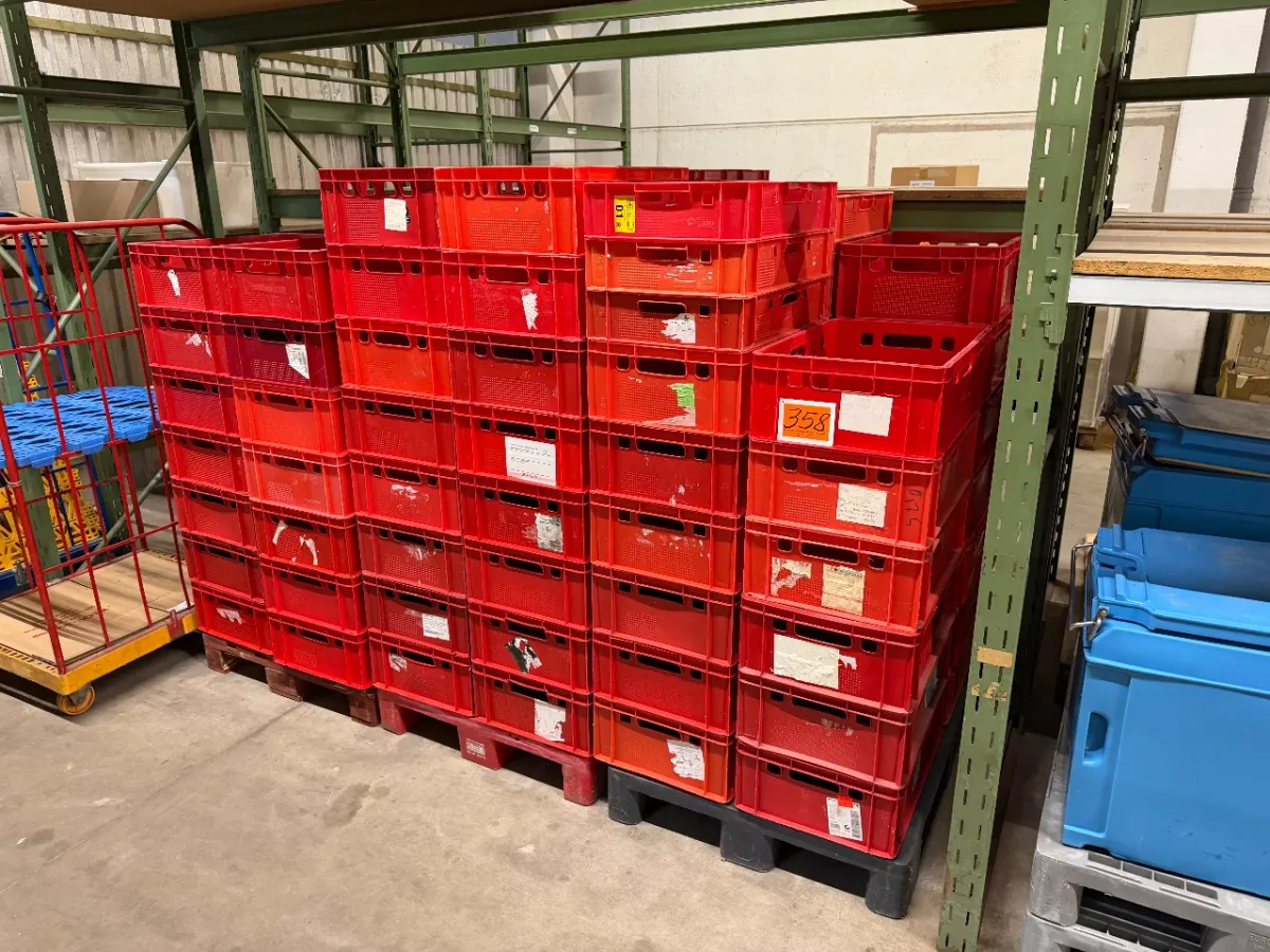 Posten Paletten (3 Stück)