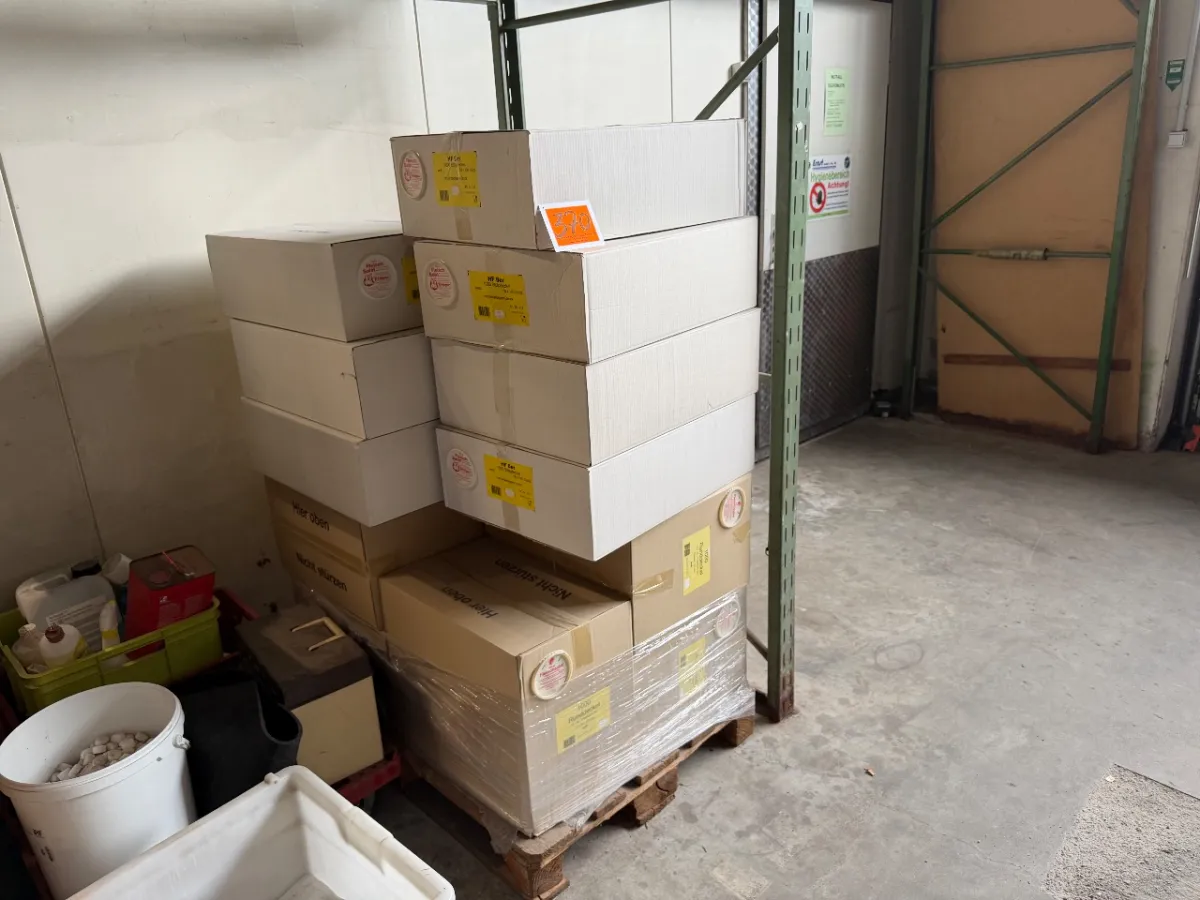 Lot de divers consommables (couvercles)