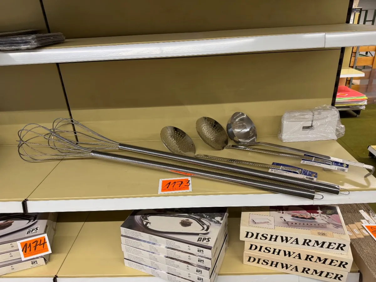 Posten div. Verbrauchsmaterialien