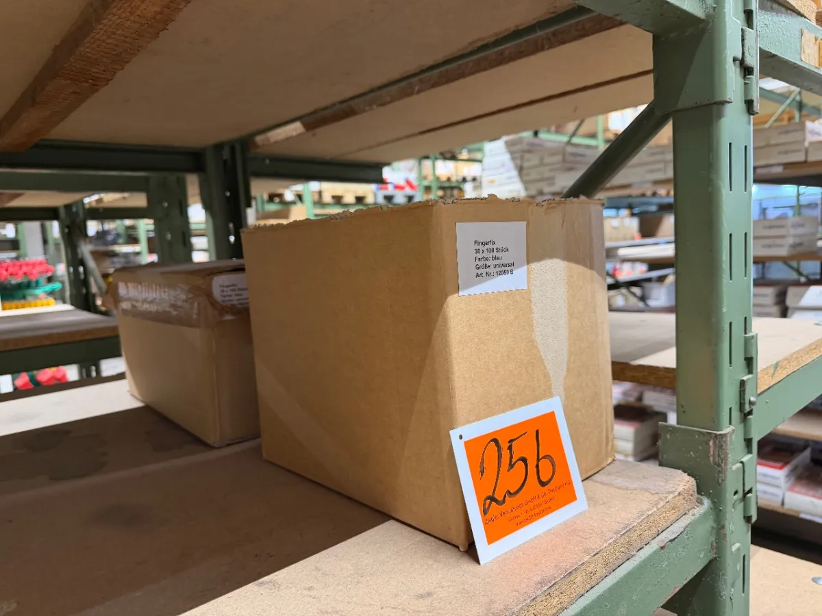 Lot of finger cots (blue)