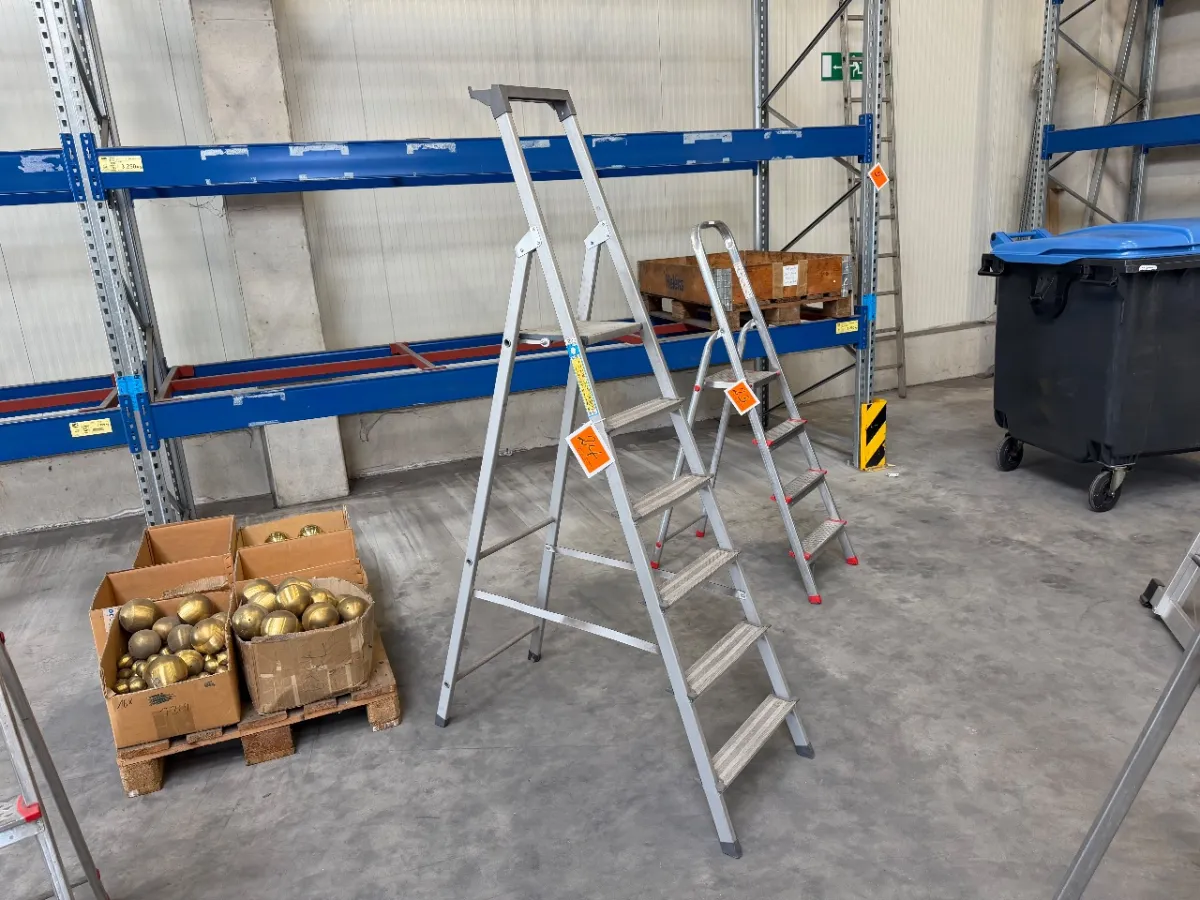 Aluminium ladder (5 steps)