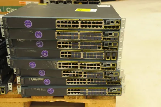 Lot Cisco Catalyst 2960-S switches