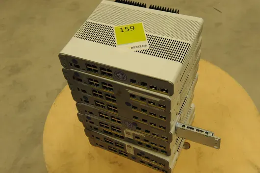 9x Cisco Catalyst 2960-CX Series