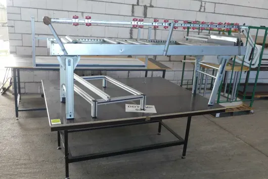 Werktafel met rollenbaan