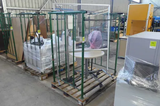 Lot of industrial supplies, with stock