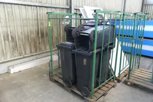 Lot of waste bins, with storage rack