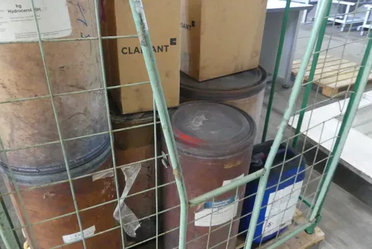 Lot of industrial supplies, with stock