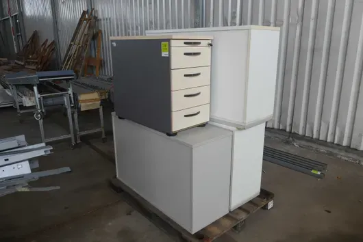 3x buffet avec caisson mobile, avec palette