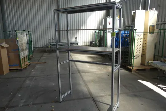 Storage shelf