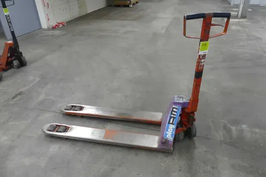 BT LIFTER Hand Pallet Truck
