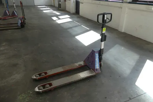 Wózek paletowy BT LIFTER
