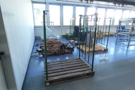 Storage side rails