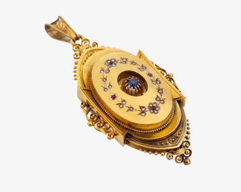 Medailonový přívěsek ze 14 kt zlata se safírem, rubínem a diamantem, kolem 1850-60, zlato 585/000 punčované