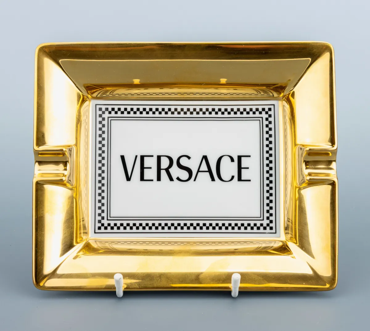 VERSACE X ROSENTHAL asbak, porselein, spiegel met VERSACE-opschrift