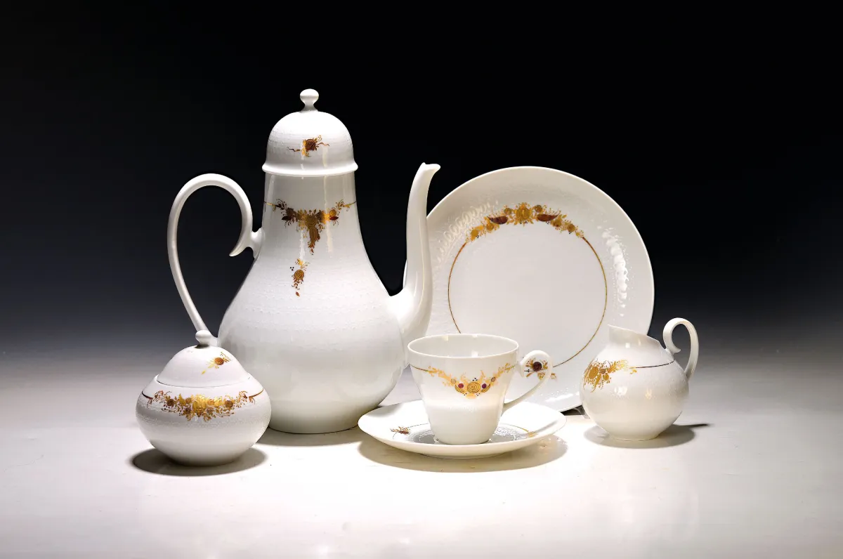 Koffieservies, Romanze in Gold, Rosenthal, na 1945, porselein, handgeschilderd gouddecor