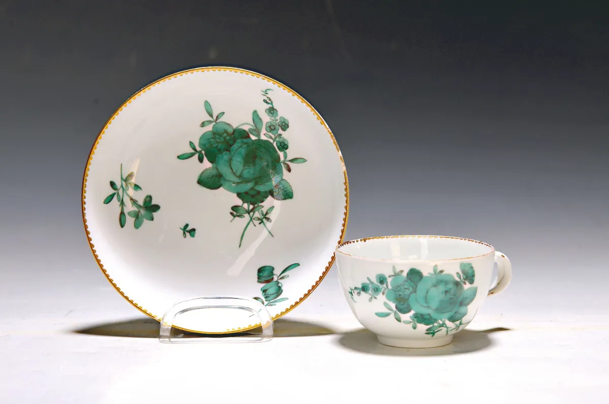 Kop en schotel, Meissen, Marcolini, ca. 1774-1814, koper groen