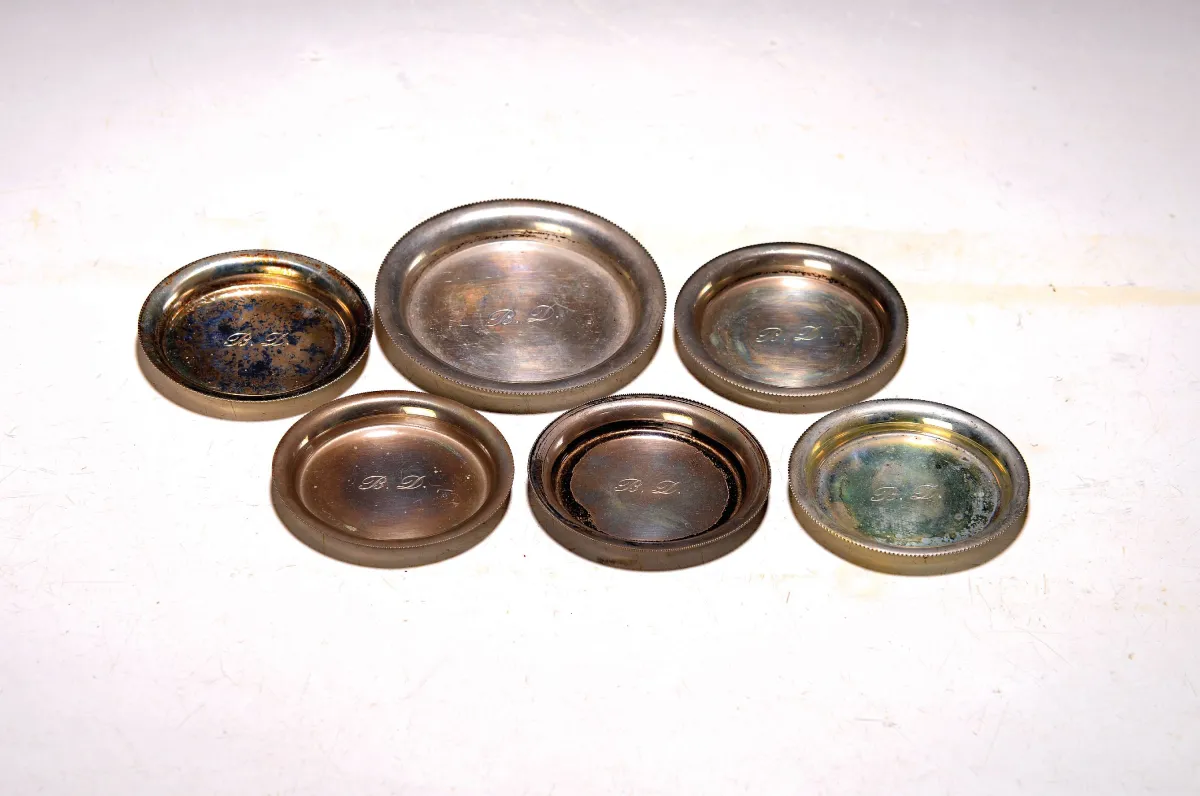 6 Tellerchen mit Monogramm B.D., Sandona, Vicenza, Italien, nach 1968, 800er-Silber, 5x