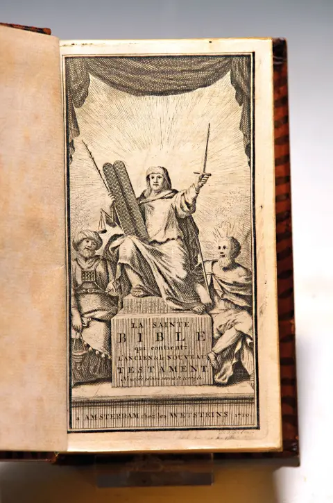 Biblia gallica-La Sainte Bible, Amsterdam, Wetstein 1710, 16°, 3 titres gravés