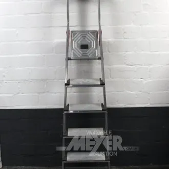 Aluminium ladder