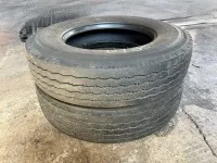 2 tyres Pirelli 10R22.5