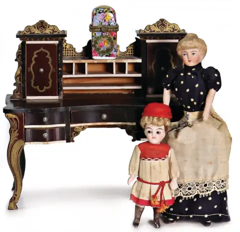 Poppenhuis secretaire