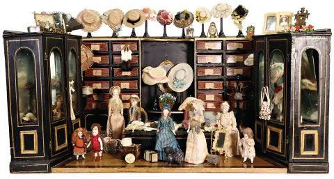 Poppenhuis modemagazijn