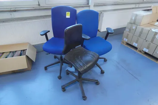 3x Arbeitsstuhl/Bürostuhl