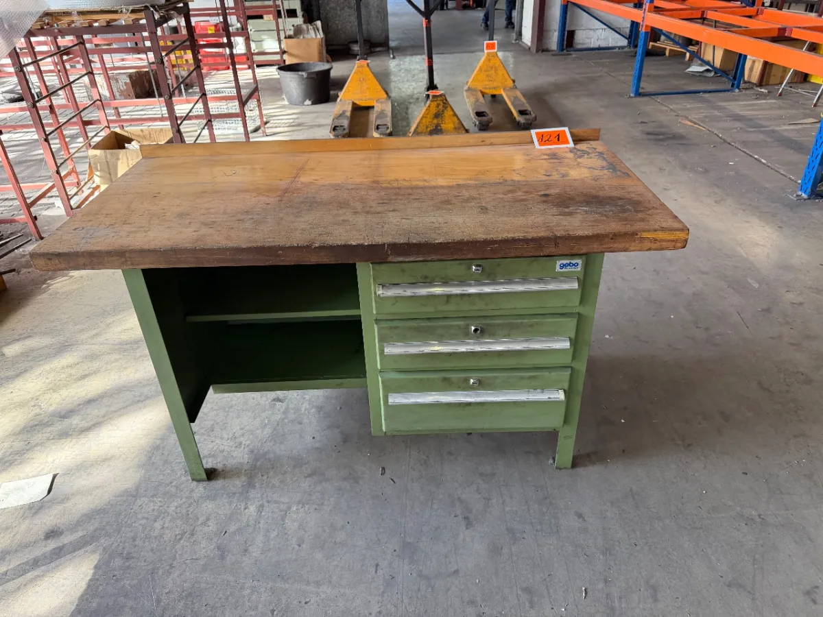 Workbench with base (GEBO)