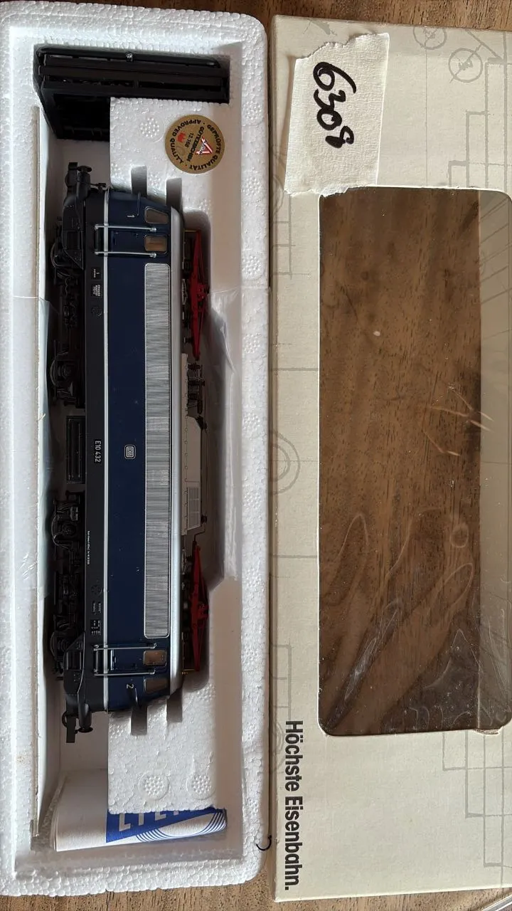 Locomotive électrique (Liliput)