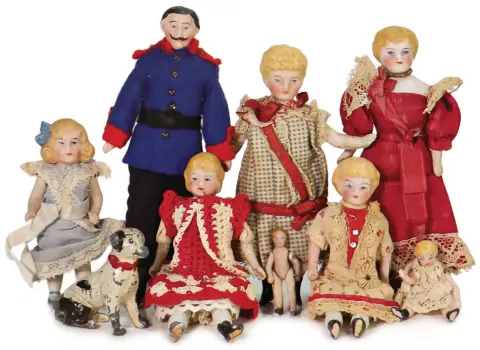 Kavel, poppenhuispoppen