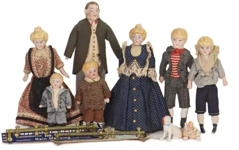 Lot, poppenhuispoppen