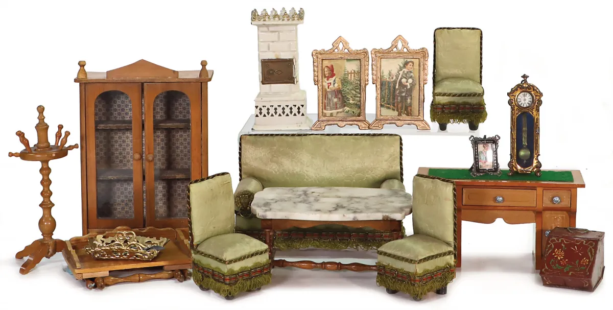 Dollhouse decoration pieces