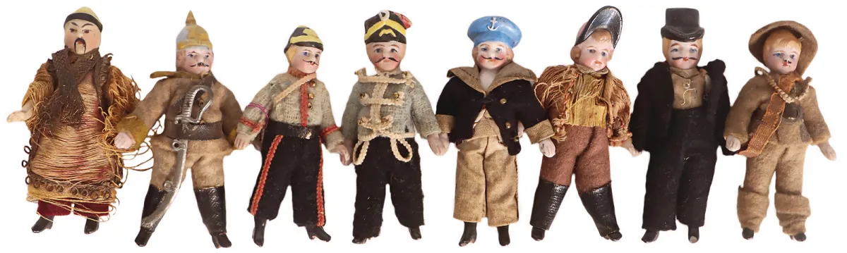 Małe lalki z biszkwitu