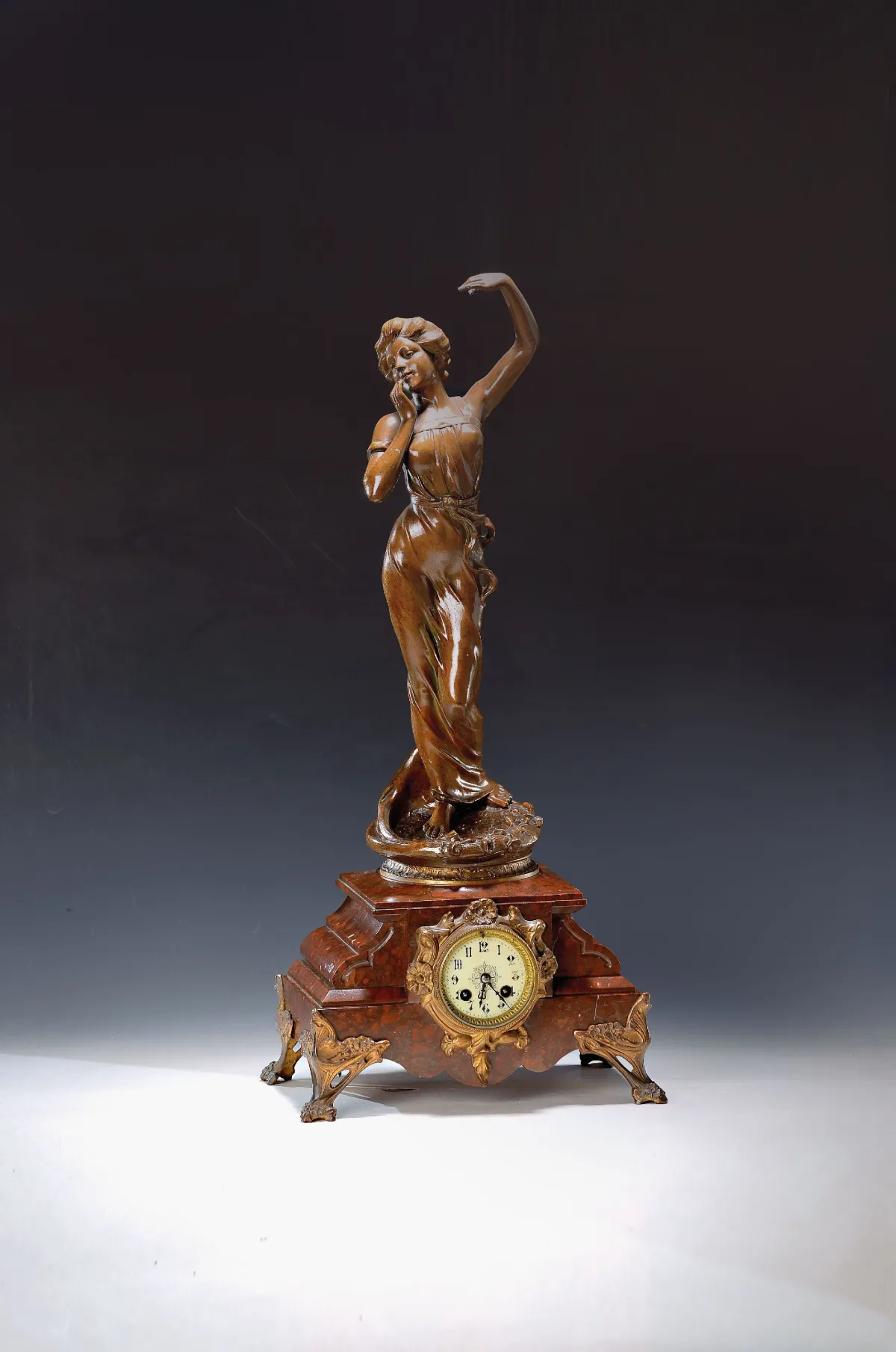 Jugendstil pendule, Frankrijk, rond 1910, marmeren kast, mooi uitgewerkt