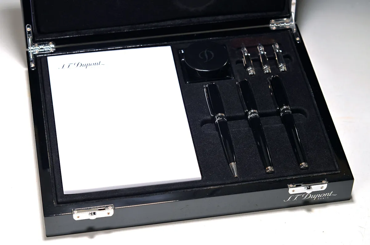 Exclusieve schrijfset, S.T. Dupont, na 2007, set van balpen, rollerbal en