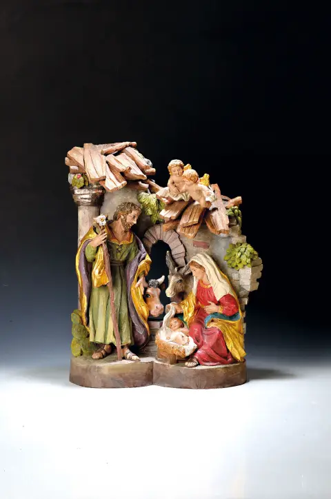Sculpture Sainte Famille, Allemagne du Sud, datée 1993, bois sculpté en ronde-bosse,