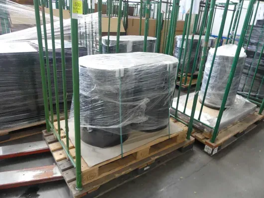 Lot of PS films, format 710 mm, 2300 my, with 2 storage racks
