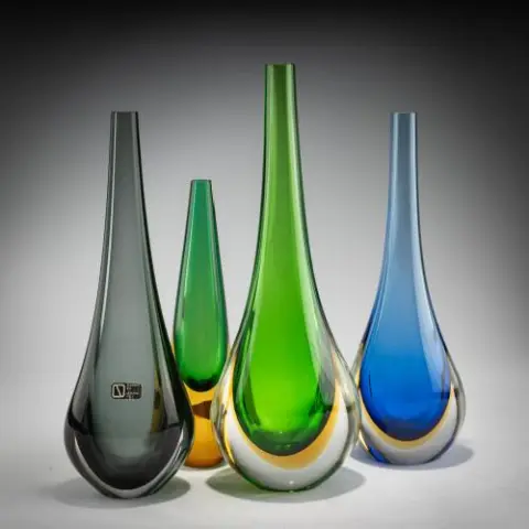 Quatre vases à col étroit 'Sommerso', années 1960