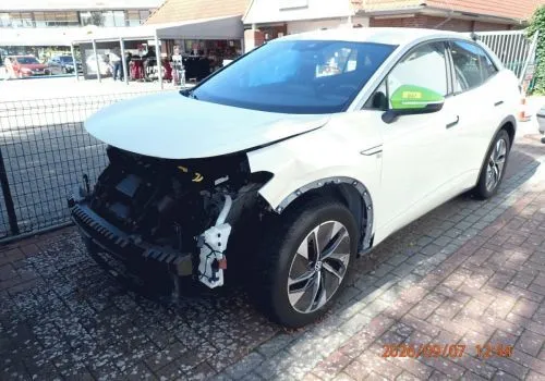 1 VW ID.5 Pro, не зарегистрирован, EZ: 17.10.2023, номер кузова: WVGZZZE2ZPP515185, электромобиль, 70 кВт, 0603/CQL, авария, полная гибель